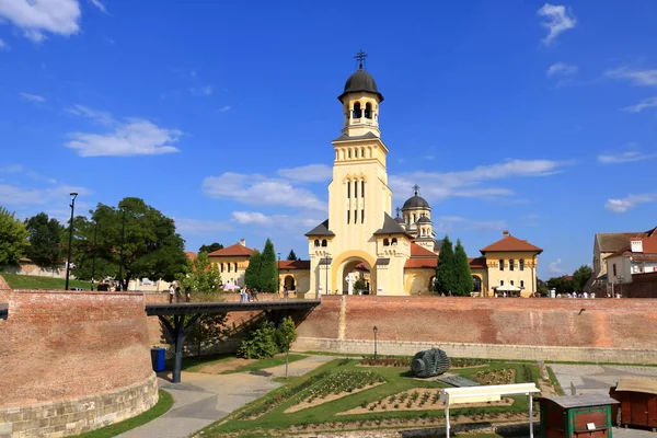 September 2021 Karlsburg Alba Iulia Rumania Entrance Catedrala Incoronarii Sebagai — Stok Foto