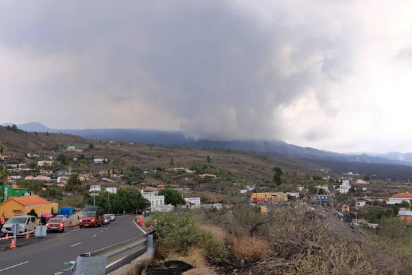 2021年11月23日 スペイン カナリア諸島ラ パルマ カンブル ビエハ火山付近のロス ラノス付近の視点 — ストック写真