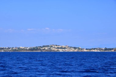 Marina di Procida, tekne manzaralı.