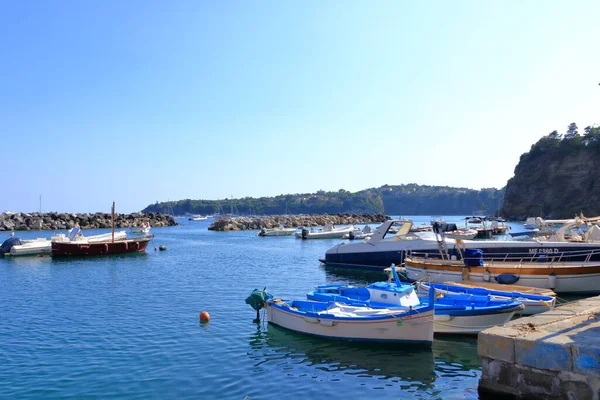 Όμορφη Marina Procida Νήσος Μεταξύ Naples Και Ischia Στην Ιταλία — Φωτογραφία Αρχείου