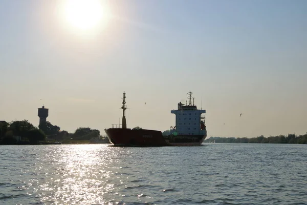 Large Cargo Ship Danube Delta — Stockfoto