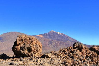 Tenerife adasındaki Panorama manzaralı Pico del Teide volkanı