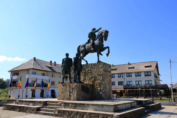 Monument Bogdan Voda Primaria Borsa Maramures Transylvanie Roumanie — Photo