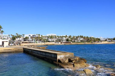 2 Ekim 2020 - Paphos, Kıbrıs: Kıbrıs Rum Kesimi 'nin Paphos kentinde turizm ve plajı