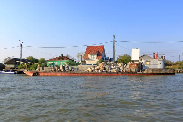 2021年9月13日 罗马尼亚苏利纳 多瑙河沿岸的建筑 — 图库照片