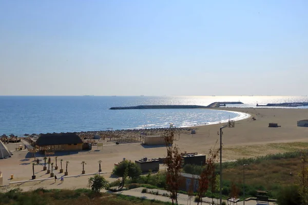 Septiembre 2021 Constanta Rumania Playa Plaja Moderna Día Soleado Con — Foto de Stock