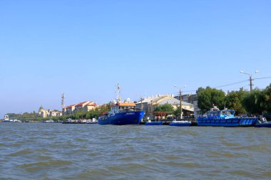 13 Eylül 2021 - Romanya 'da Sulina: Tuna Nehri kıyısındaki binalar