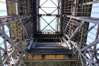 Almanya 'daki eski Niederfinow gemisinin iç manzarası, Oder Havel Kanalı, Brandenburg