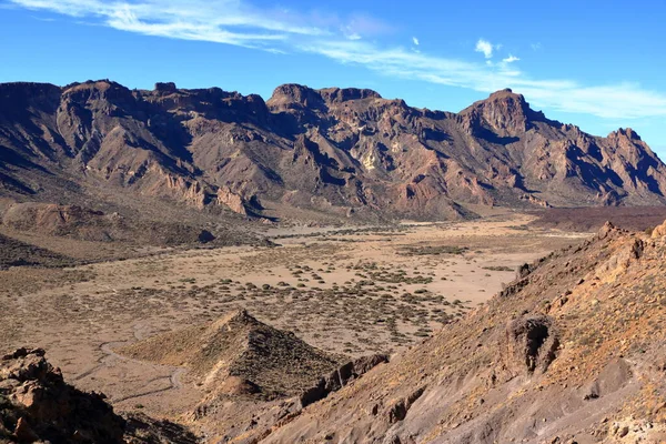 Tenerife View Canadas Del Teide Old Crates Remains Hiking Path — Foto de Stock