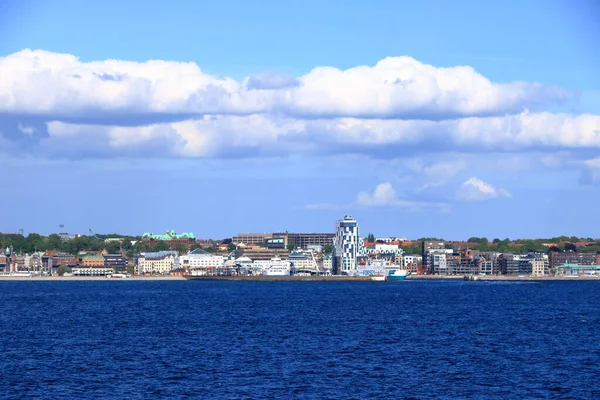 23 Mayıs 2022 - Helsingborg, İsveç: Helsingborg 'un panoramik görüntüsü