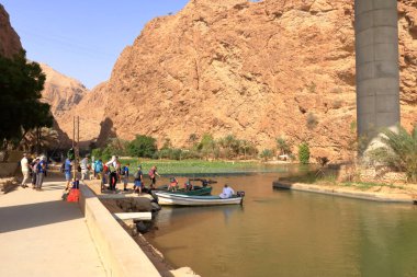 Wadi Shab, Tiwi, Umman: Muscat yakınlarındaki güzel manzaralı kanyon