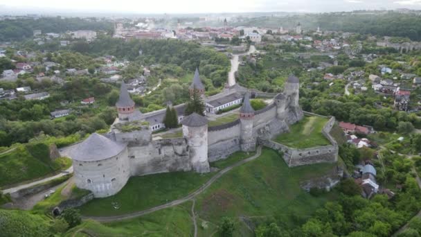 Vista Aérea Castelo Kamianets Podilskyi Pôr Sol Ucrânia — Vídeo de Stock