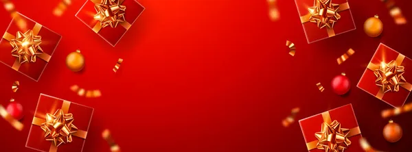 Feliz Navidad y Feliz Año Nuevo banner con cajas de regalo rojas y bolas de Navidad sobre fondo rojo — Vector de stock