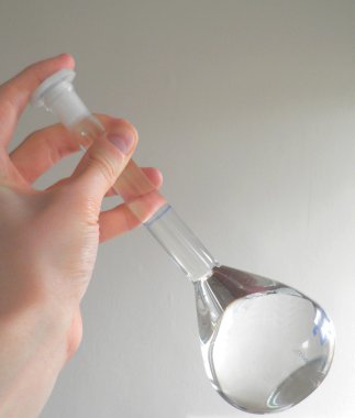 Volumetric flask