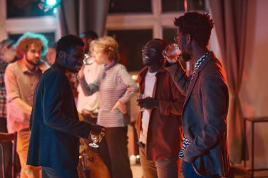 Sosyal etkinliği ziyaret edenler