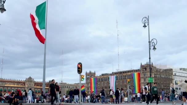 Cidade México México Junho 2021 Bandeira Mexicana Acenando Zocalo Cidade — Vídeo de Stock