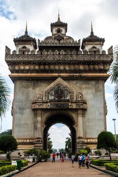 Patuxai arco monumento, Vientiane, a capital do Laos . — Fotografia de Stock