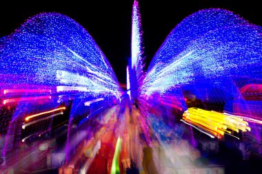 neon ışık hızı