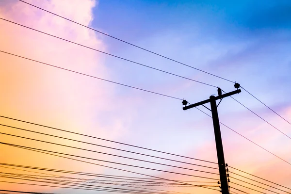 Pólos de electricidade — Fotografia de Stock