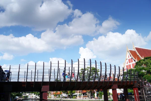 Puente moderno  . — Foto de Stock