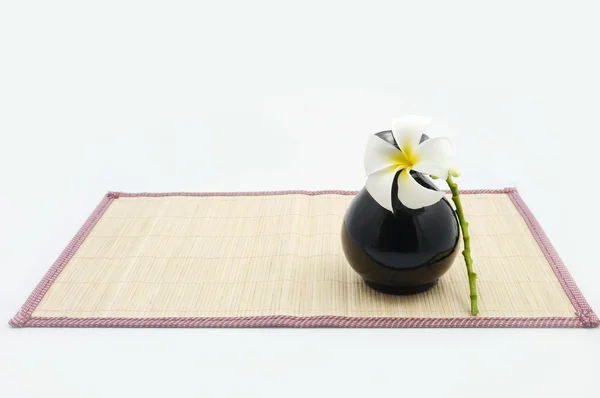 Hanging bamboo basket of flower. — Stock Photo, Image