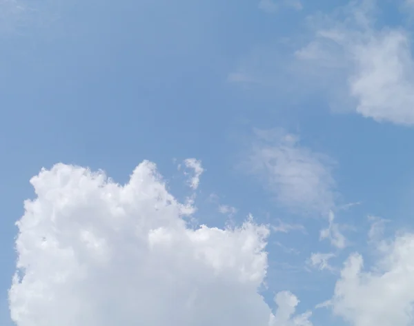 Nuvem céu azul  . — Fotografia de Stock