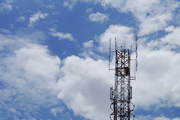 Communication towers — Stock Photo, Image