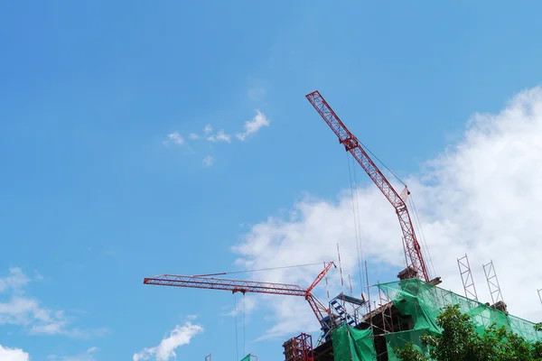 Construction with cranes . — Stock Photo, Image