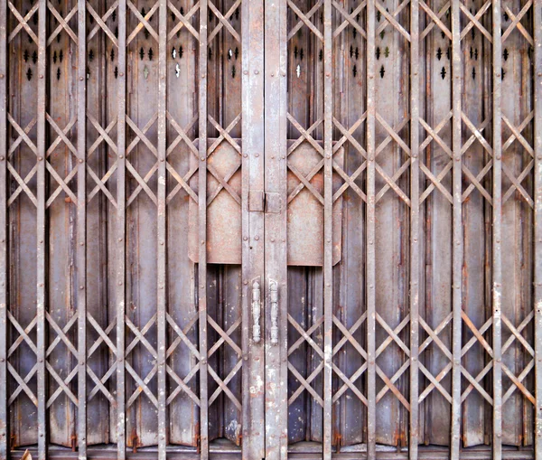Oude rooster deur . — Stockfoto