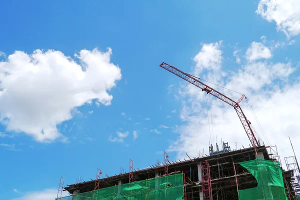 Construction with cranes . — Stock Photo, Image