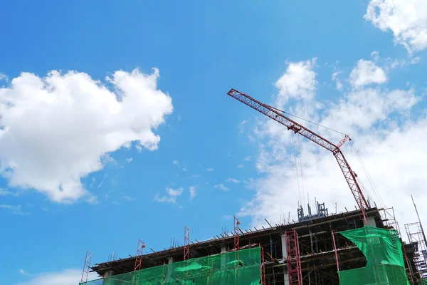 Construcción con grúas  . —  Fotos de Stock