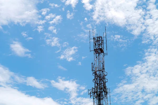 Communication towers — Stock Photo, Image