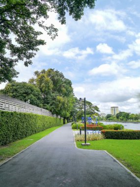 Park üzerine yaz