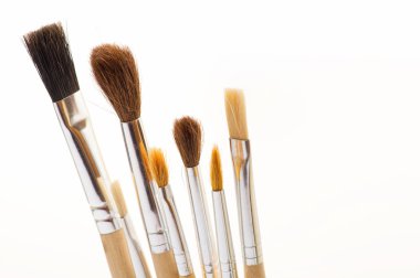 kullanılmayan sanat yağlı boya fırçaları