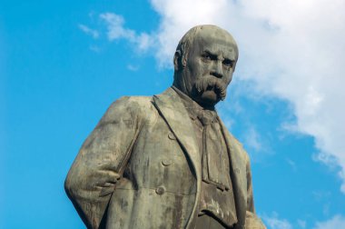 Ukraynalı yazar Taras Shevchenko 'nun Kyiv' deki anıtı