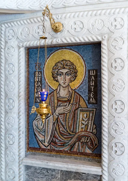 Mosaic Icon Holy Great Martyr Panteleimon Healer Marble Carved Icon — Stockfoto