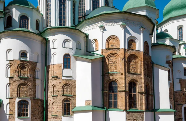 Kyiv 'deki Aziz Sophia Katedrali' nin antik masonluğunu aç