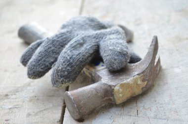 eldiven ve hammer için ev inşa