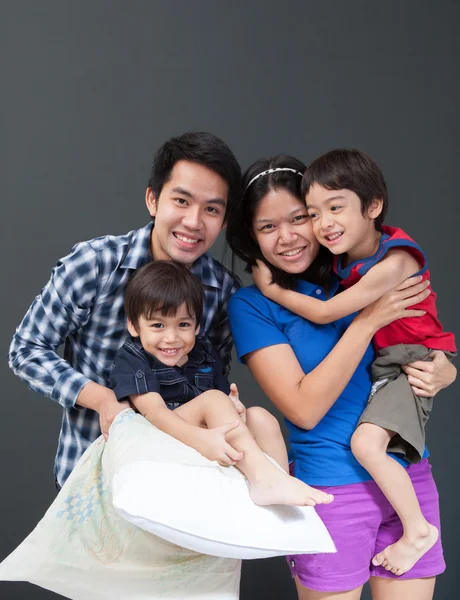 Happy family together with smile — Stock Photo, Image