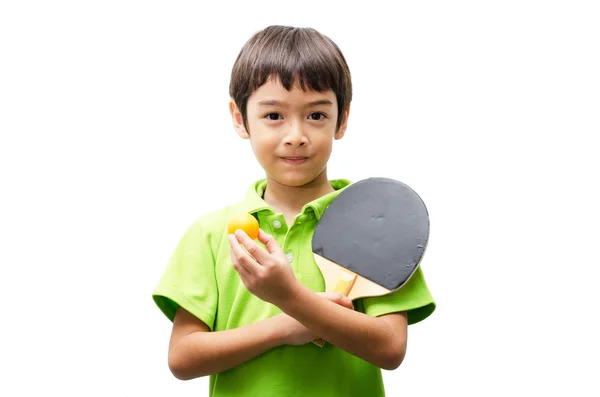 Petit garçon jouant au tennis de table sur fond blanc — Photo