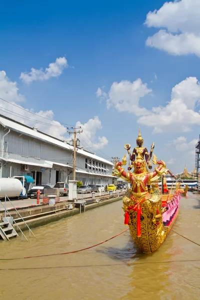 Thai royal barge, höchste kunst thailands — Stockfoto