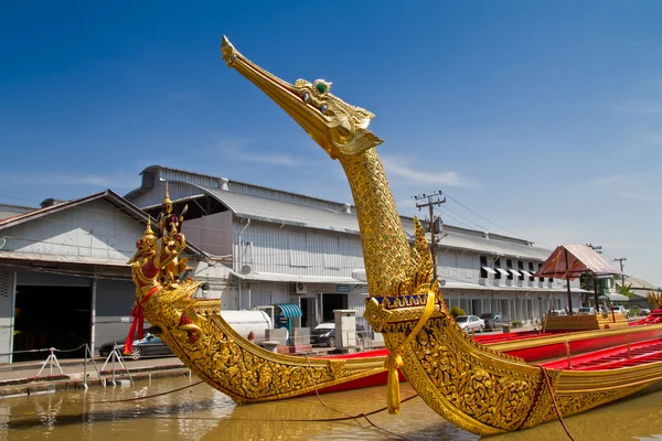 Königliche barke, höchste kunst thailands — Stockfoto