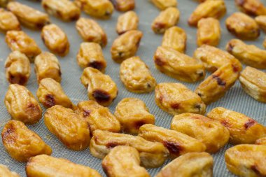 muz seralarda kurutulmuş