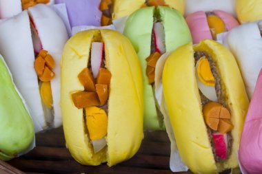 buğulanmış buns veya imparator buns buğulaması