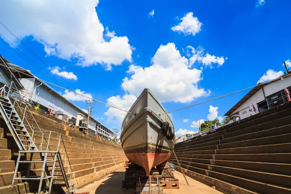 Military boat under repairing — Stock Photo, Image