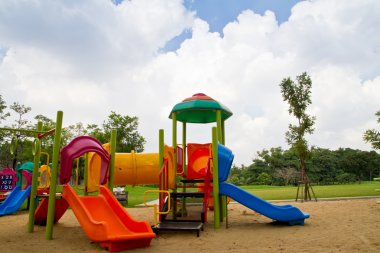 renkli çocuk oyun alanı