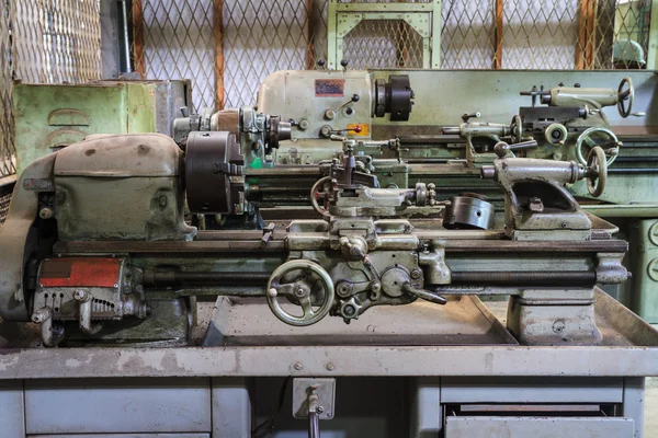Old lathe machine — Stock Photo, Image