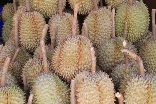 Durians in the market, famous fruit in Thailand — Stock Photo, Image