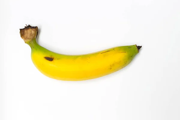 Banana Madura Sobre Fundo Branco — Fotografia de Stock