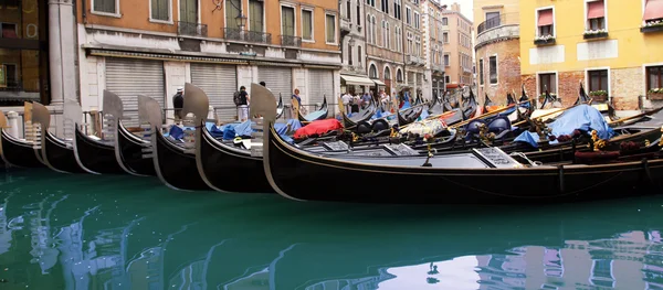 The Venetian gondolas — Stock Photo, Image